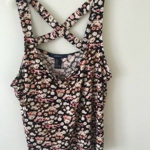 Flower tank top